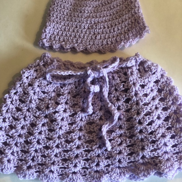 Baby Girls Lavender Poncho Set for that Elegant  Little Lady Size 1-3 Years - Picture 3 of 4